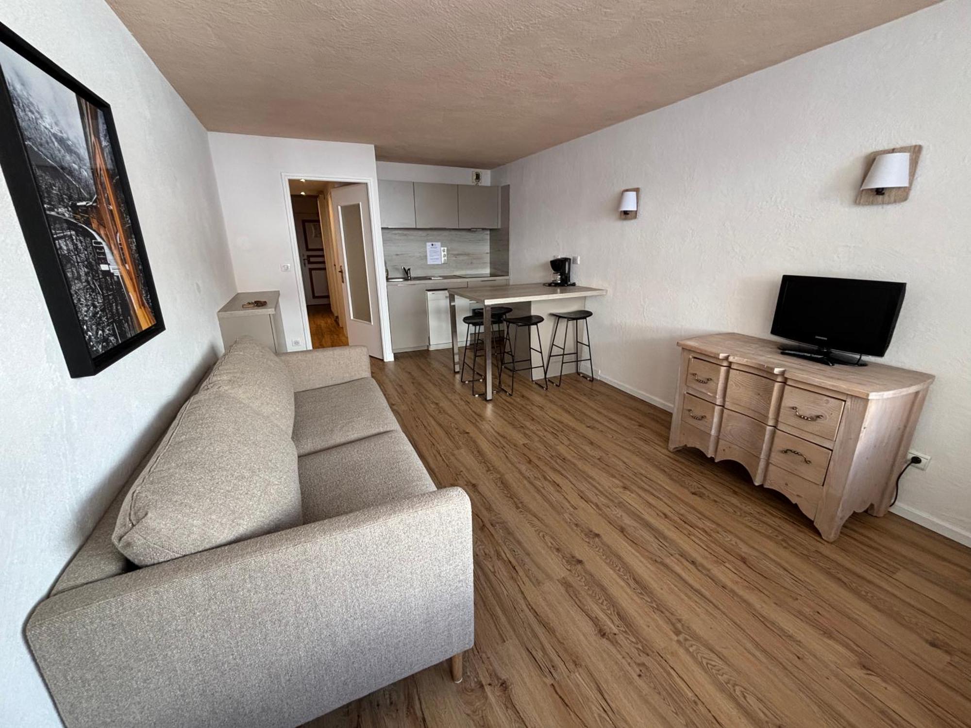 Residence Le Portillo วัลโตรองส์ ภายนอก รูปภาพ